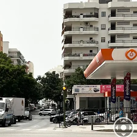Moderno Centro De *